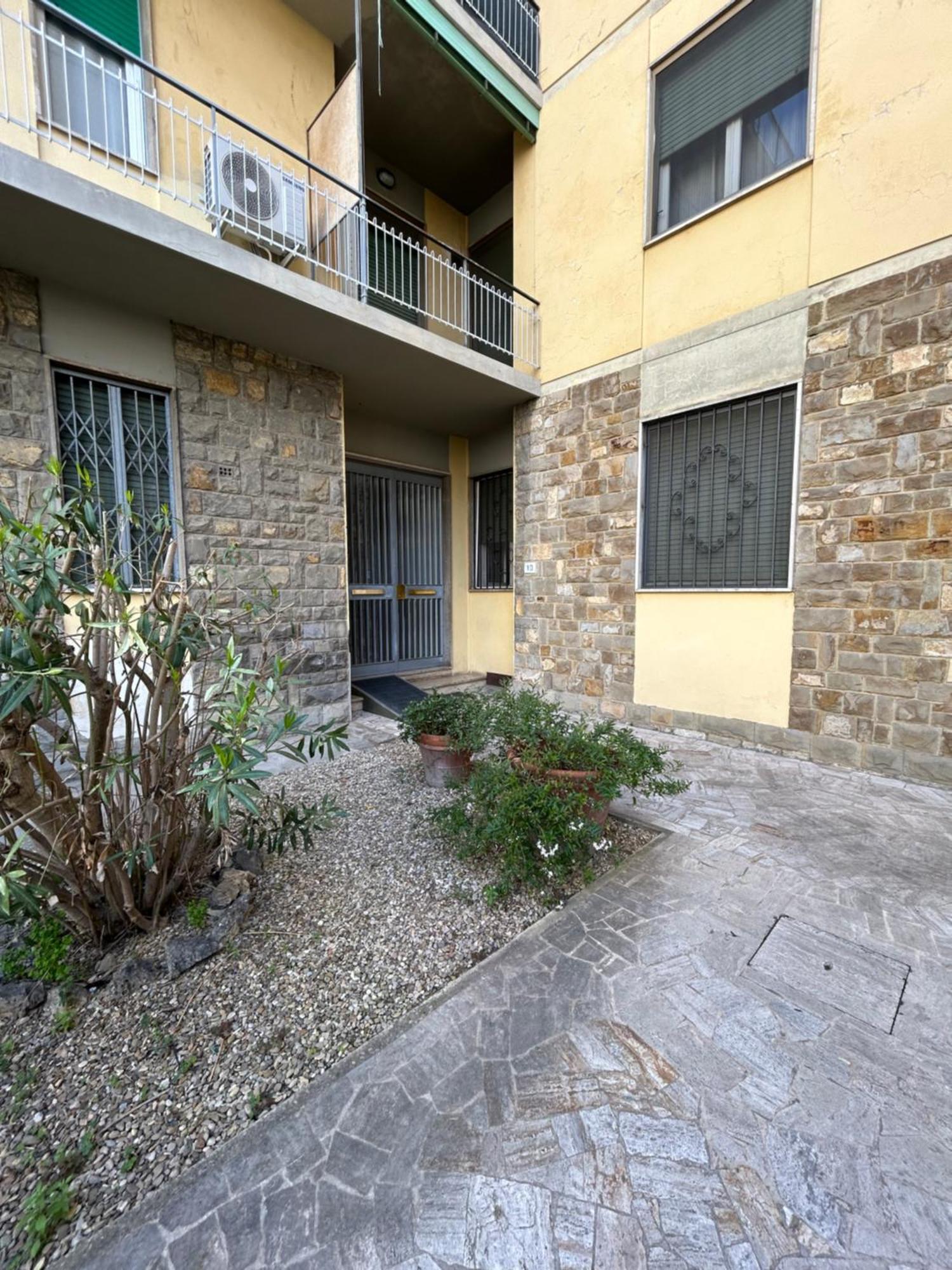 Appartamento Incantevole Con Patio Firenze Eksteriør bilde